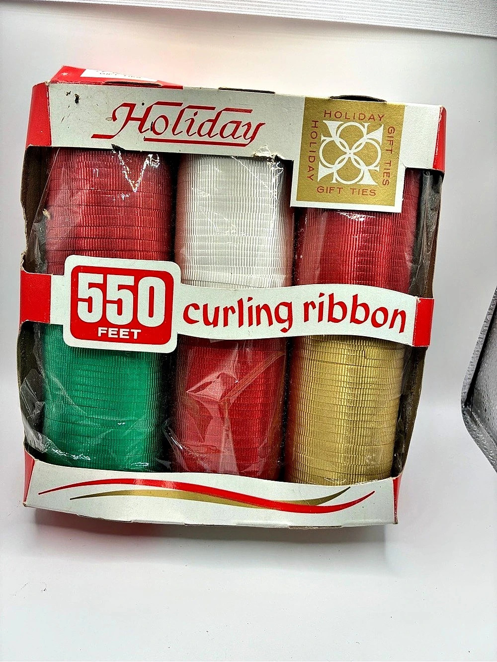 Holiday 550 Foot Curling Ribbon Gift Set Curling Ribbon Gift Set 550 Feet NWT
